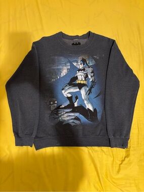DC Comics Batman Crewneck Sweatshirt  Graphic (Vintage)